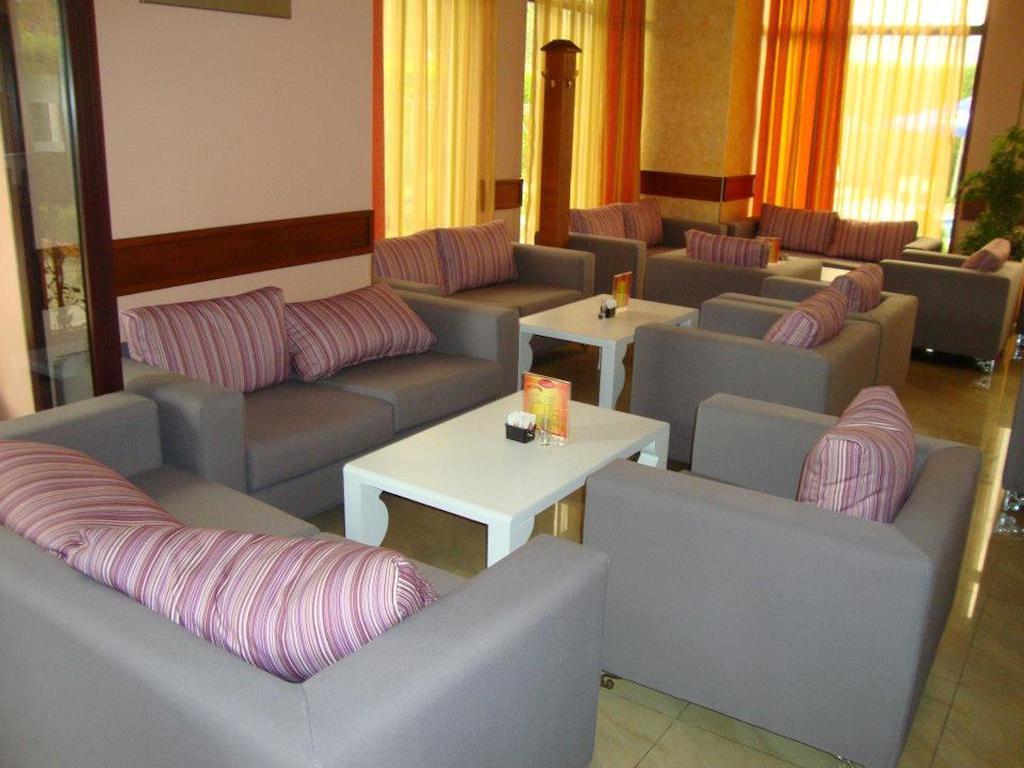 Hotel Colombo Elbasan Esterno foto