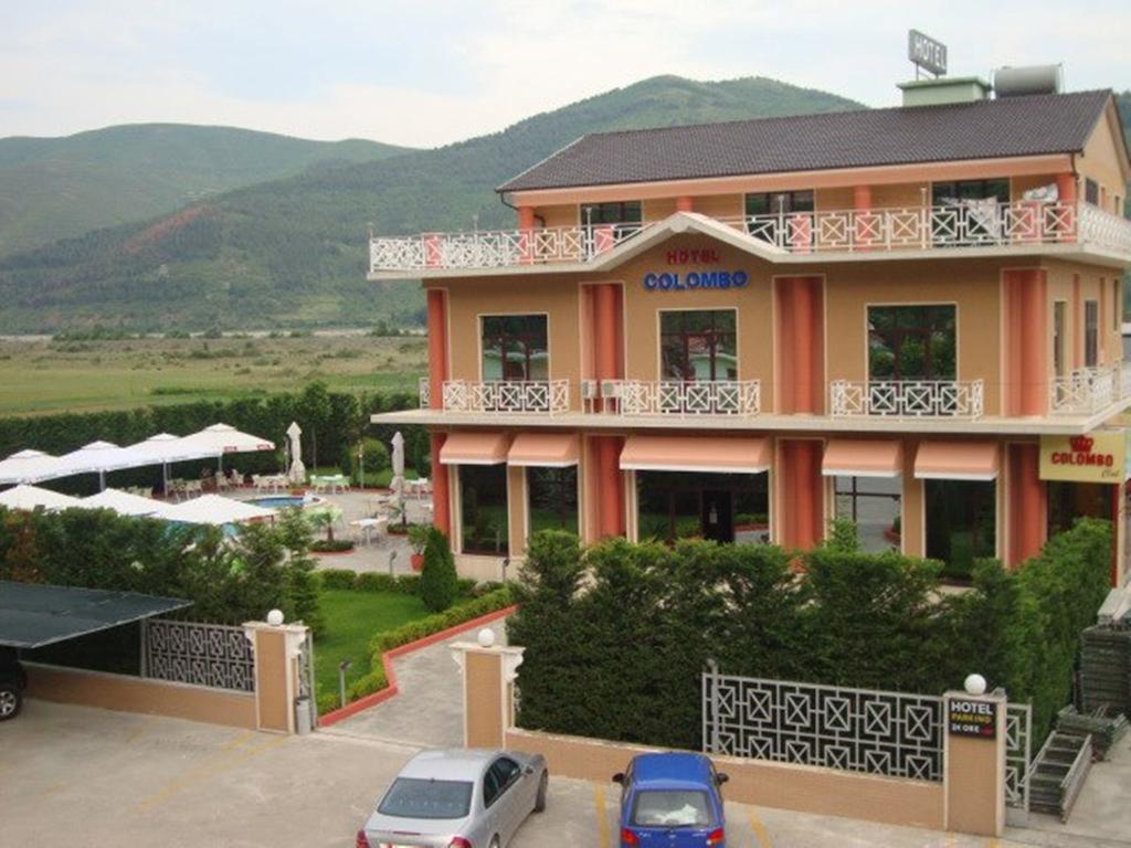 Hotel Colombo Elbasan Esterno foto