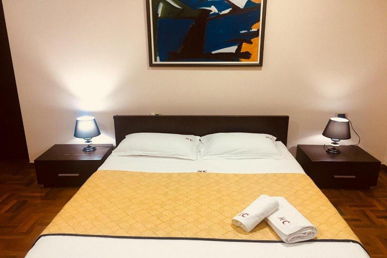 Hotel Colombo Elbasan Esterno foto