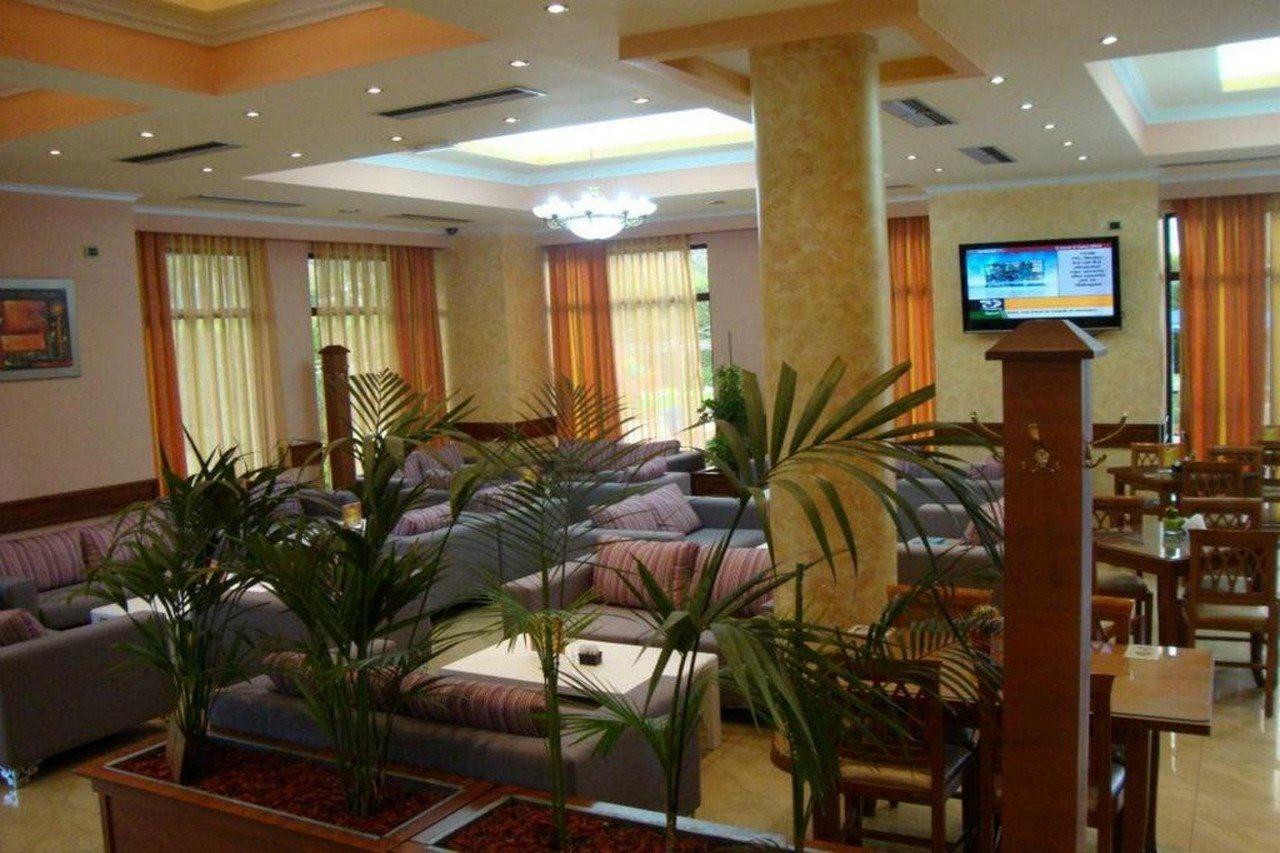 Hotel Colombo Elbasan Esterno foto